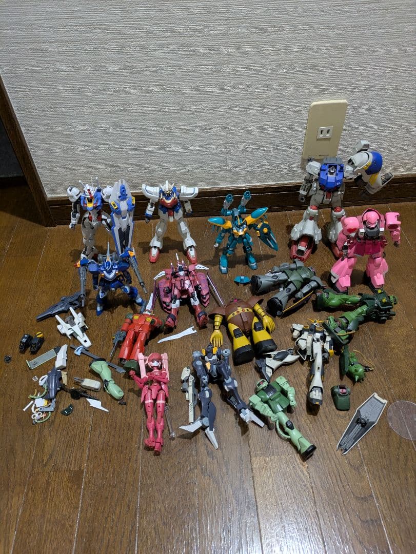 プラモデル ガンダム ガンプラ ジャンク 武器 完成品 まとめ売り