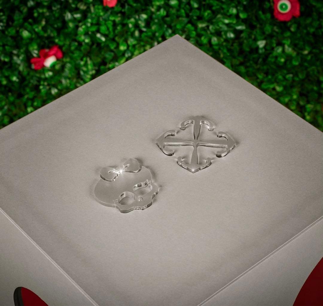 SF・ファンタジー・ホラー Off-White x Monster High Harmonie Ghoul