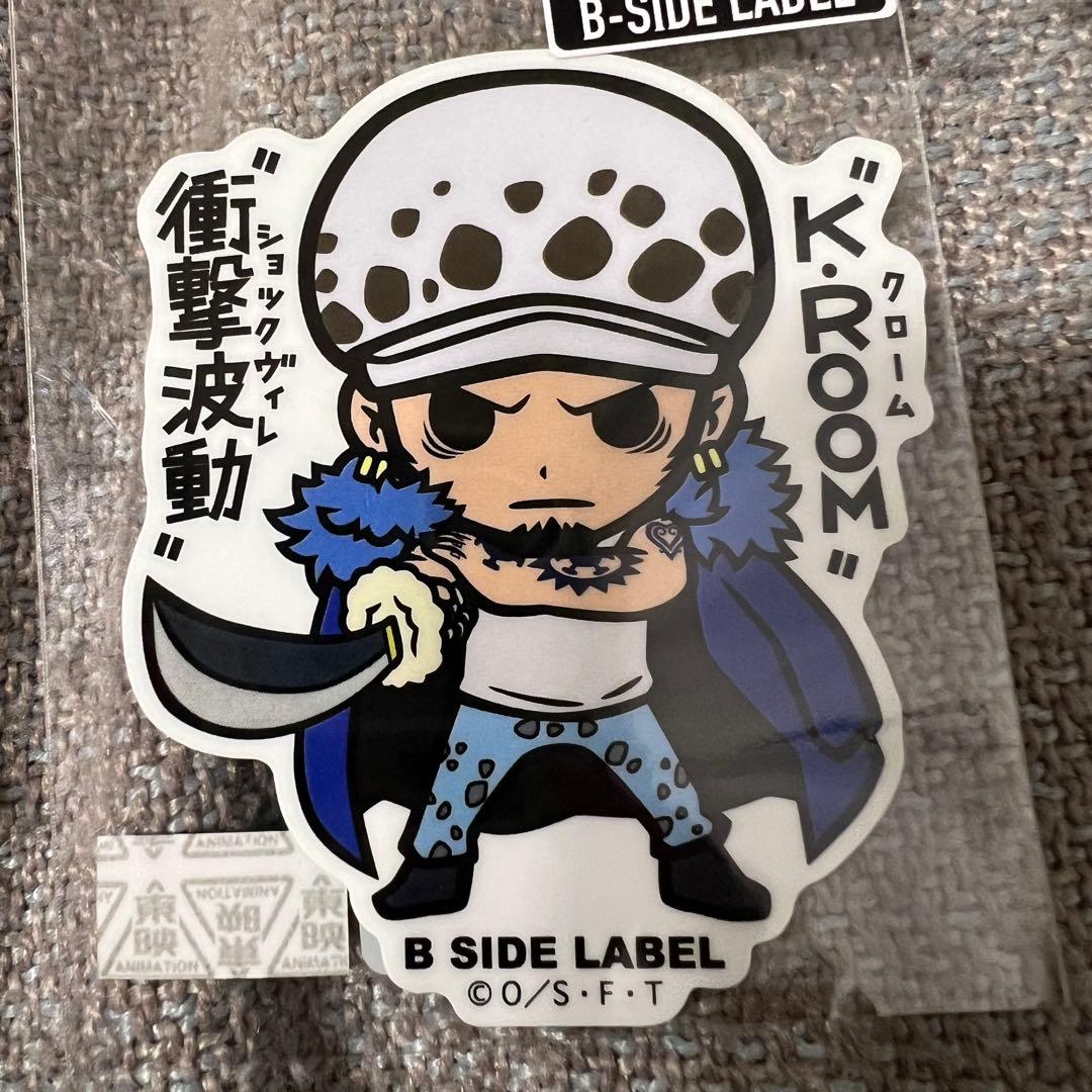 同封2枚目100円引き ワンピースステッカー トラファルガーロー⑤