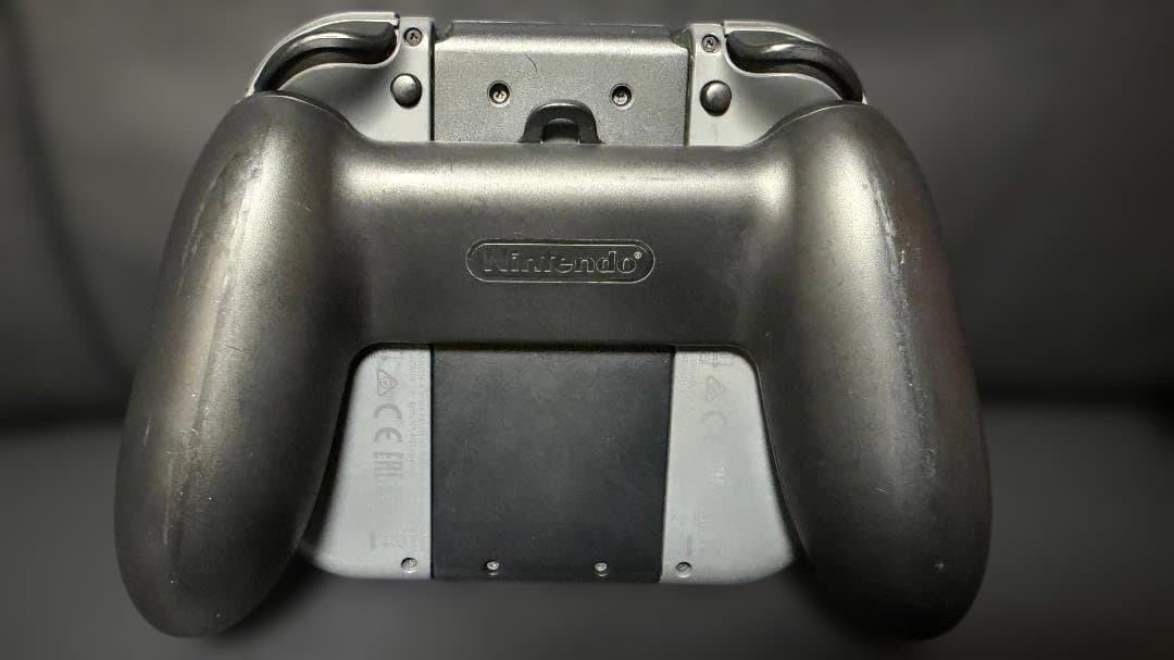 ニンテンドースイッチ1本体　スマブラ、プロコン付