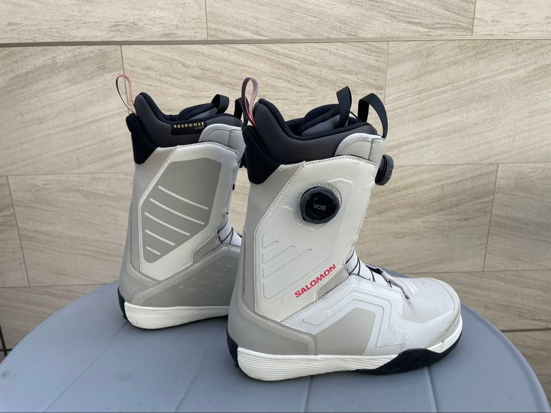 SALOMONスノーボードブーツ BOAシステム ホワイト/グレー
