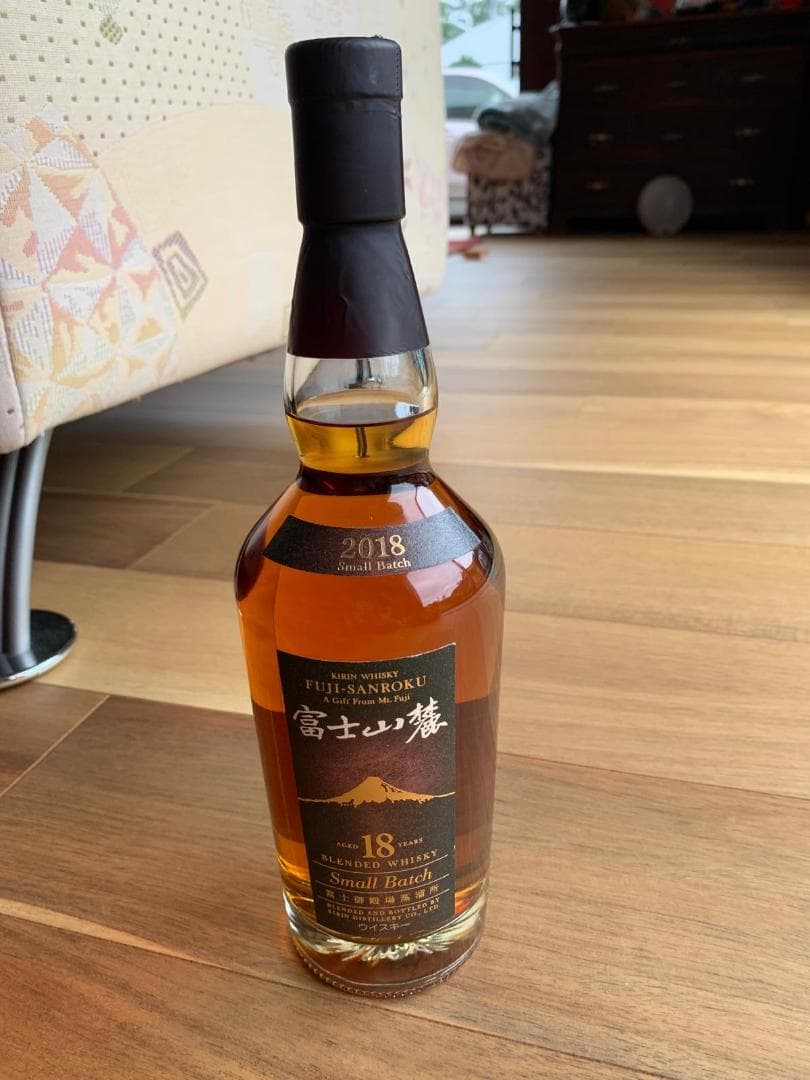 富士山麓 18年 small batch 2018 キリン 700ml Amazon.co.jp: キリン 富士山麓 18年 スモールバッチ 2018 ブレン