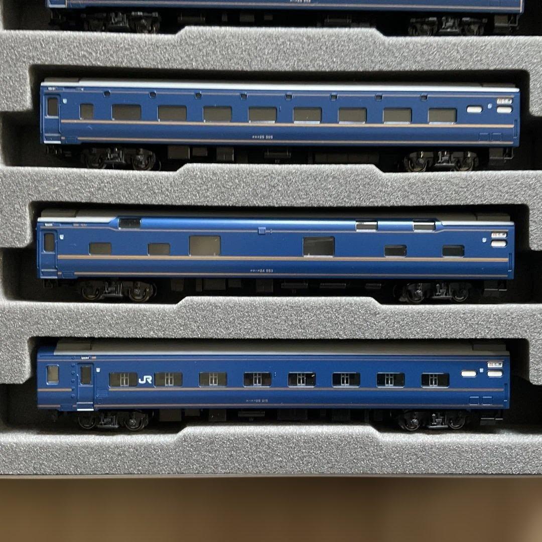 KATO Nゲージ 北斗星　デラックス編成　14両10-831/10-832