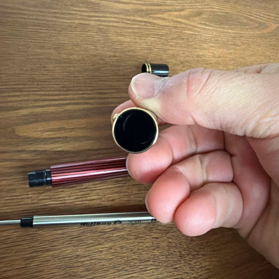 ペリカン　ボールペン　ボルドーカラー