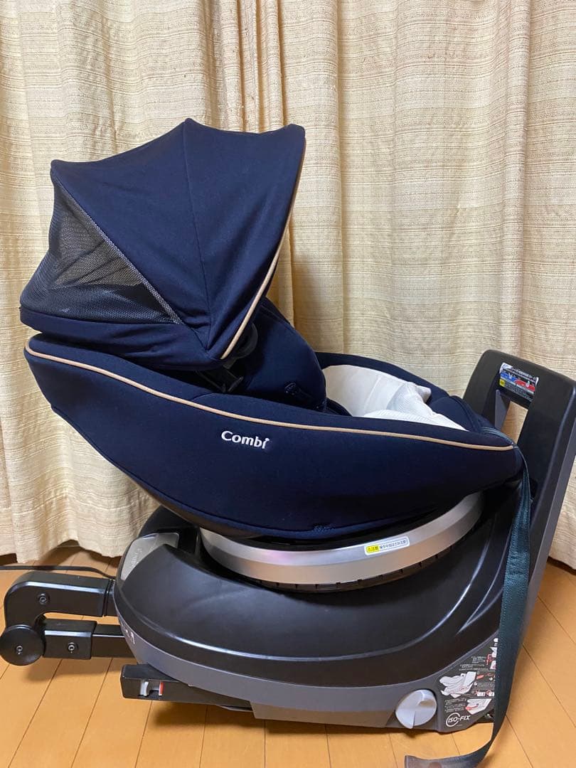 極美品 Combi クルムーヴ スマート ISOFIX JG-600