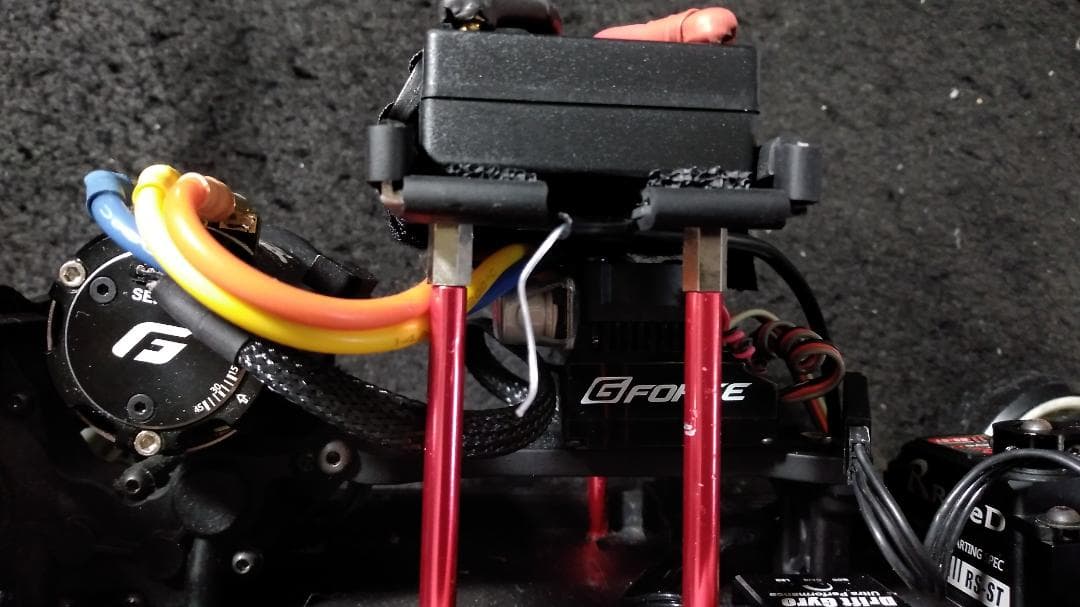 c*n様 【ヨコモYD-2S】ボディ・バッテリー・プロポ他オマケ多数ラジドリフル