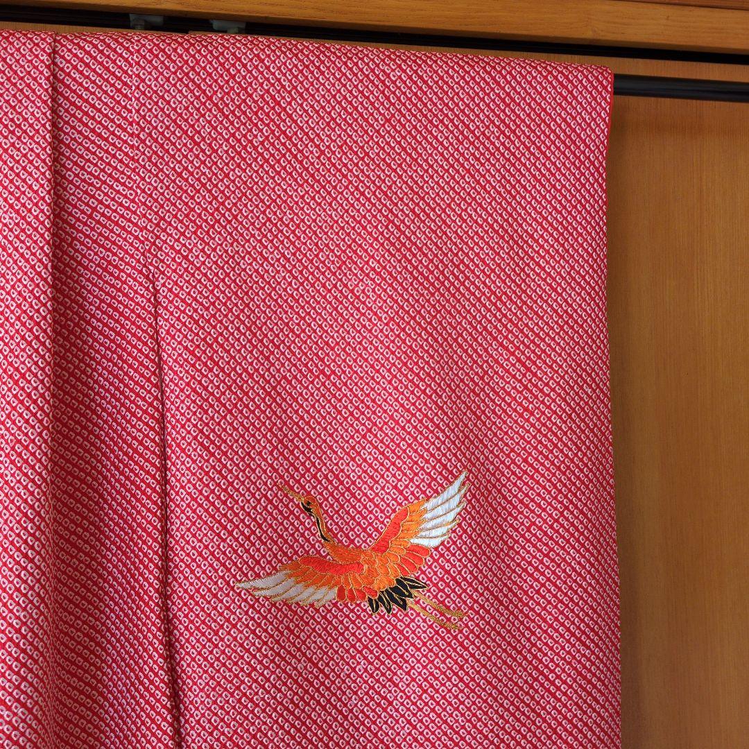 七五三７歳赤色総絞りのお着物と作り帯、帯揚げ帯締めとしごきのセット（長襦袢付き）