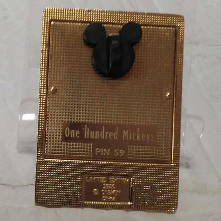 米国限定 Limited Edition3500 ディズニーピンバッチ ピンズ