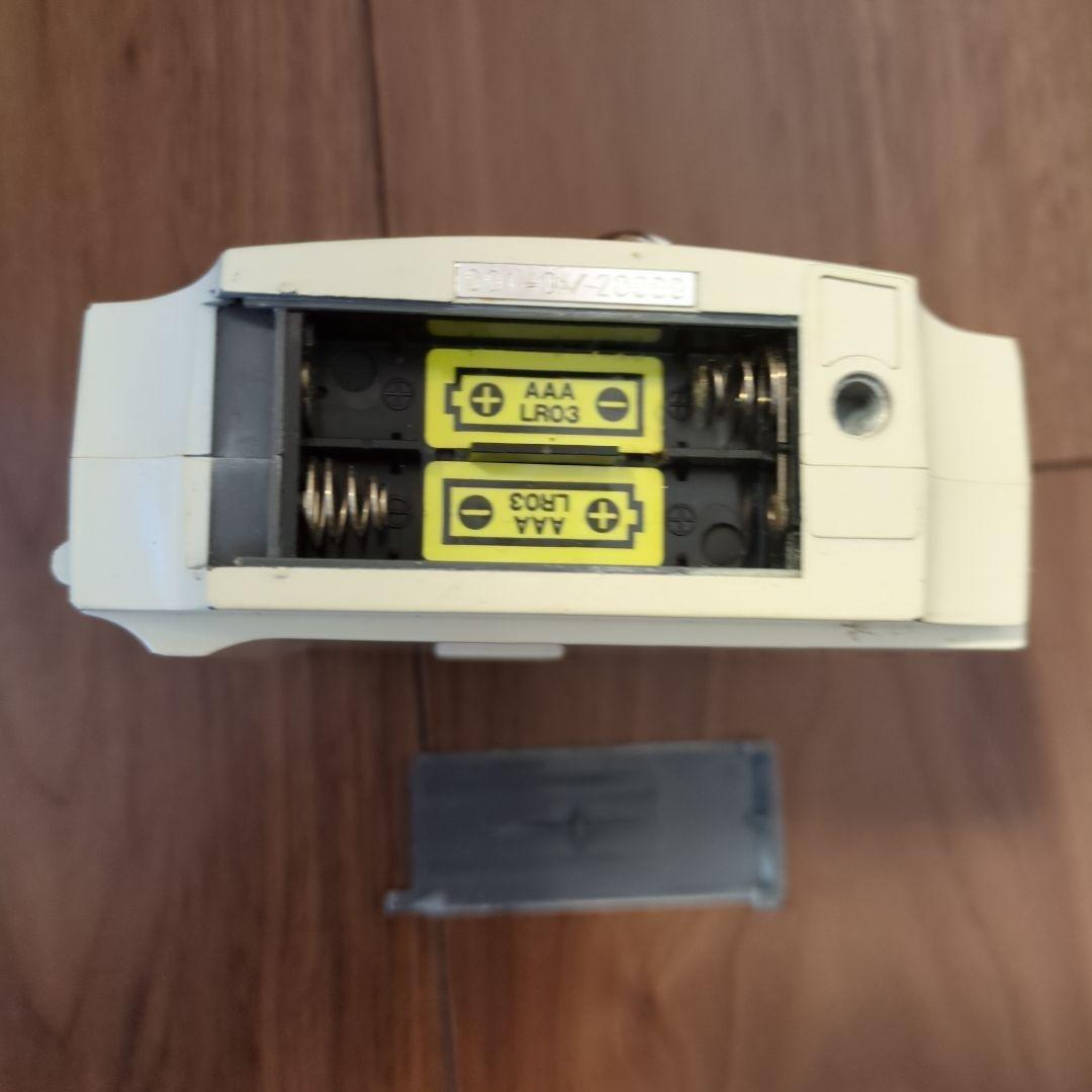 d*9様 【美品】 20000台限定 オリンパス Ecru エクリュ フィルムカ カメラ