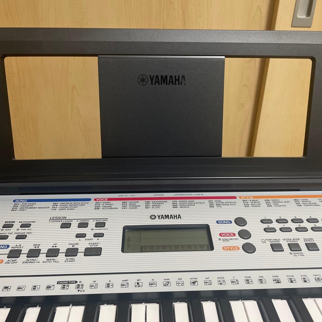 Yamaha 61鍵キーボード ピアノス電子ピアノ スタンドセット ドイツで