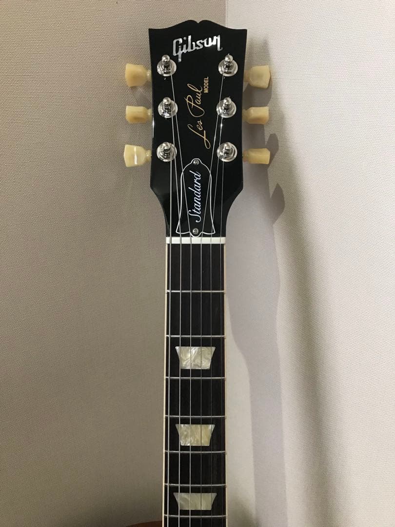 Gibson Les Paul Standard ゴールド