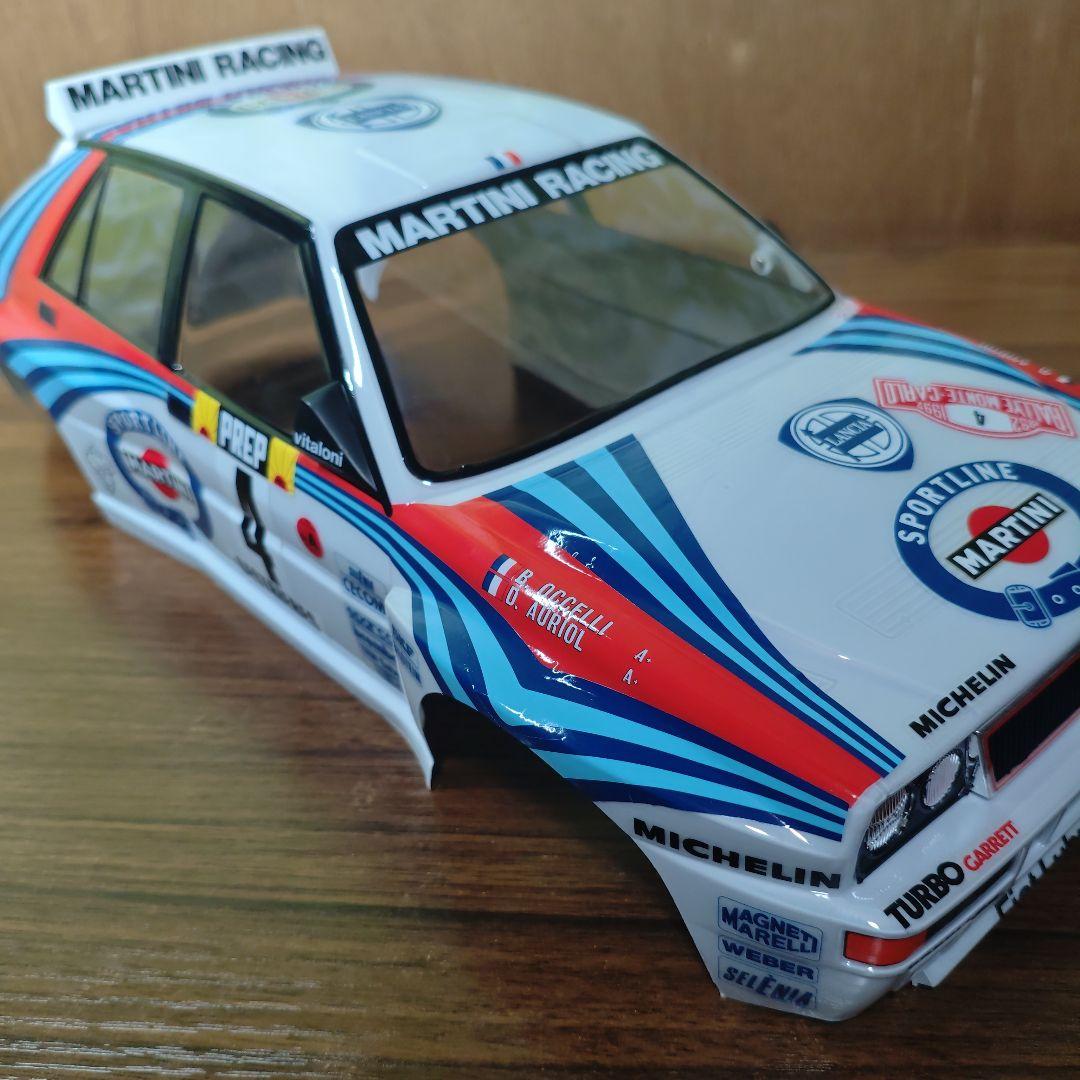 タミヤ　ランチアデルタ　ボディ　しろ