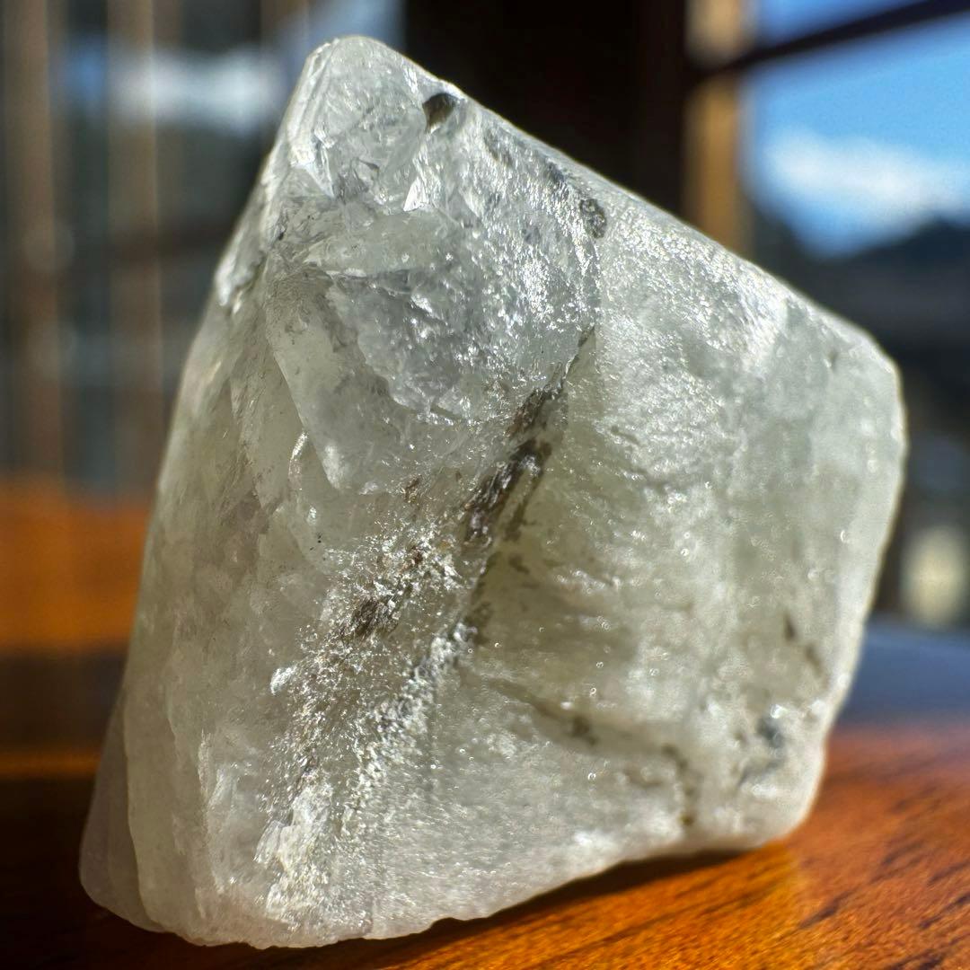 レインボー フェナカイト ロシア ウラル マリシェボ産 フェナサイト