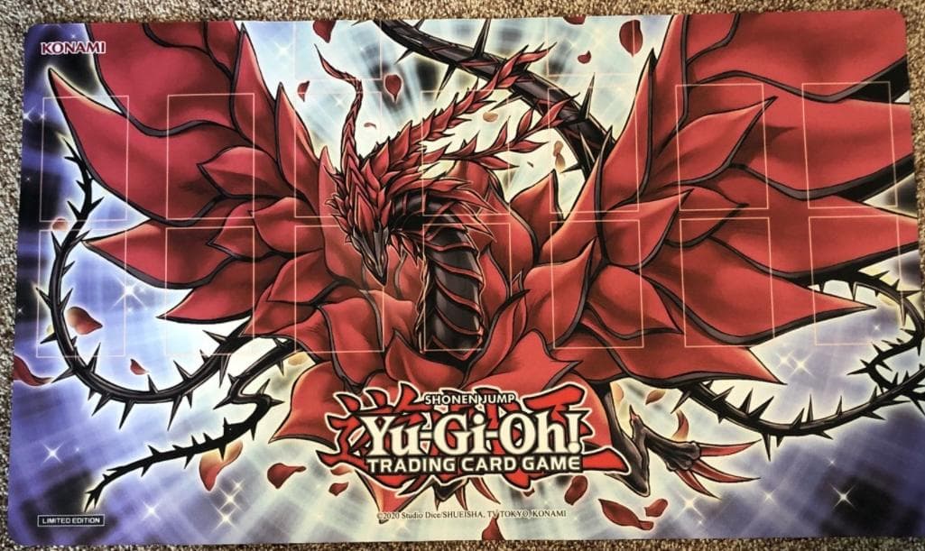 遊戯王 公式 公式 プレイマット ブラック・ローズ・ドラゴン 遊戯王