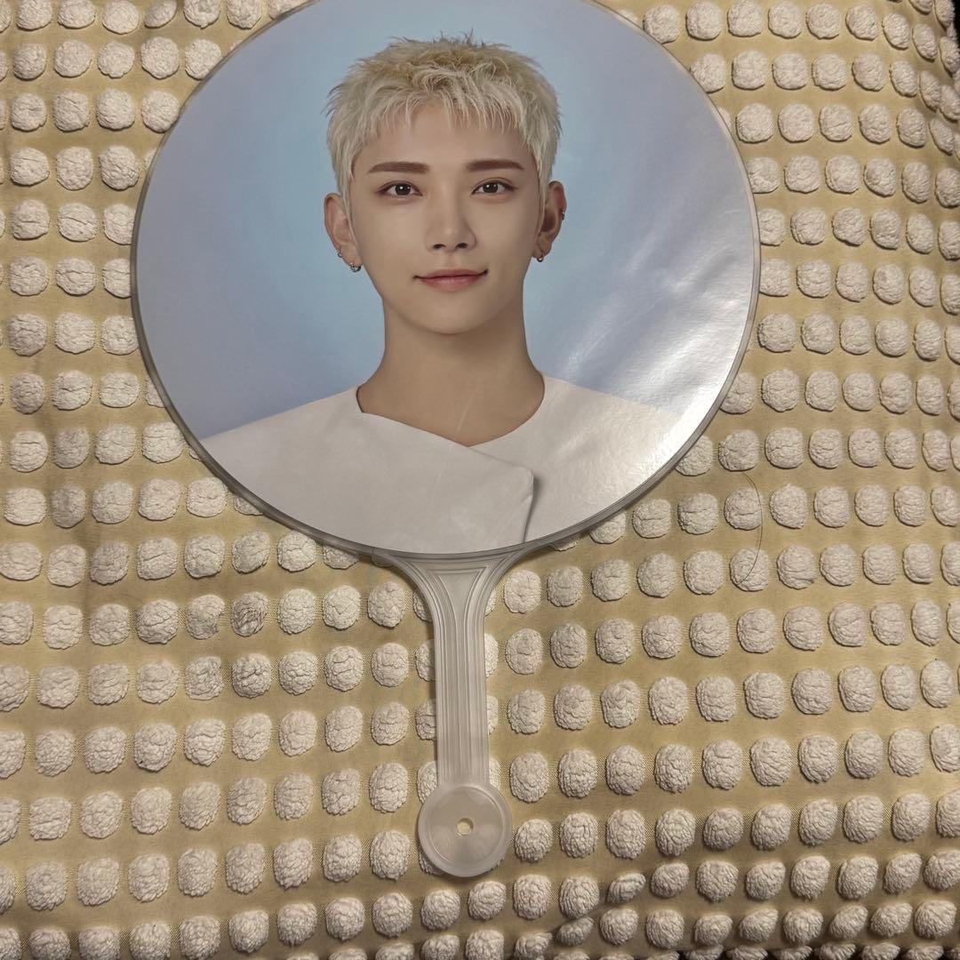 SEVENTEEN ワルツ NEW 仁川 ソウルコン うちわ 未開封 ジョシュア 2025