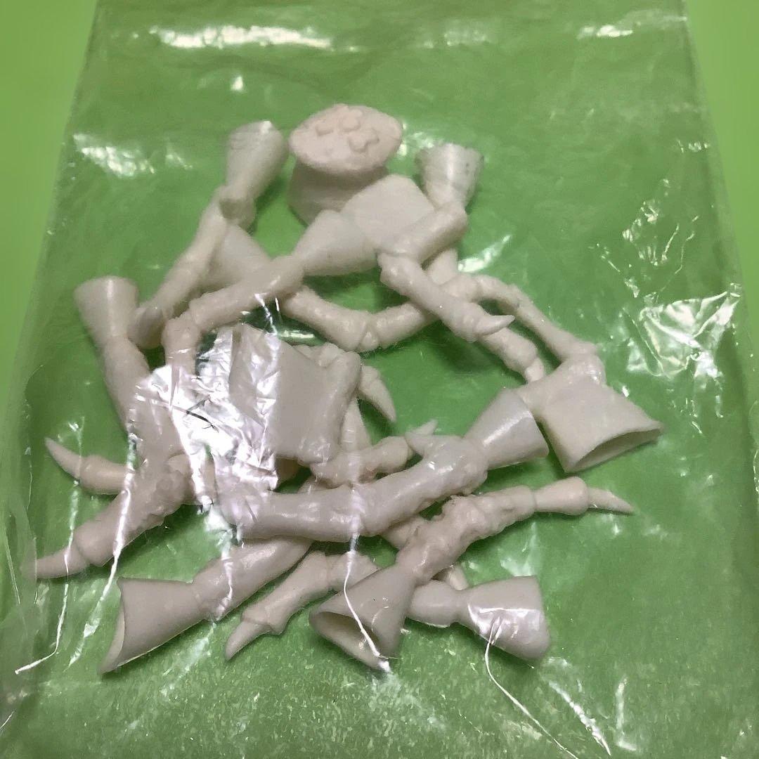 八岐大蛇の逆襲★ガレージキット★ソフビレジン★ゼネプロ★ダイコンフィルム★オマケ