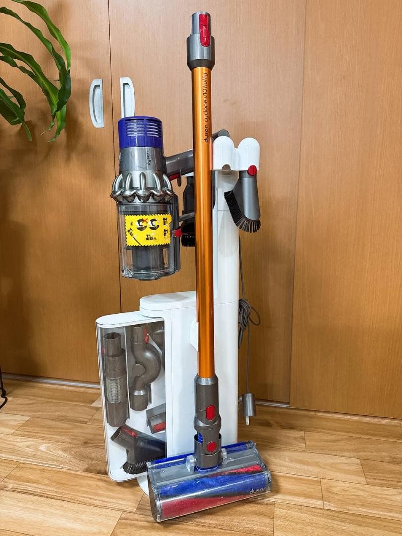 261-ダイソン dyson v10 sv12 掃除機 作動品 楽天市場】【特別価格P10倍】 ダイソン Dyson Cyclone V10 Fluffy 掃除
