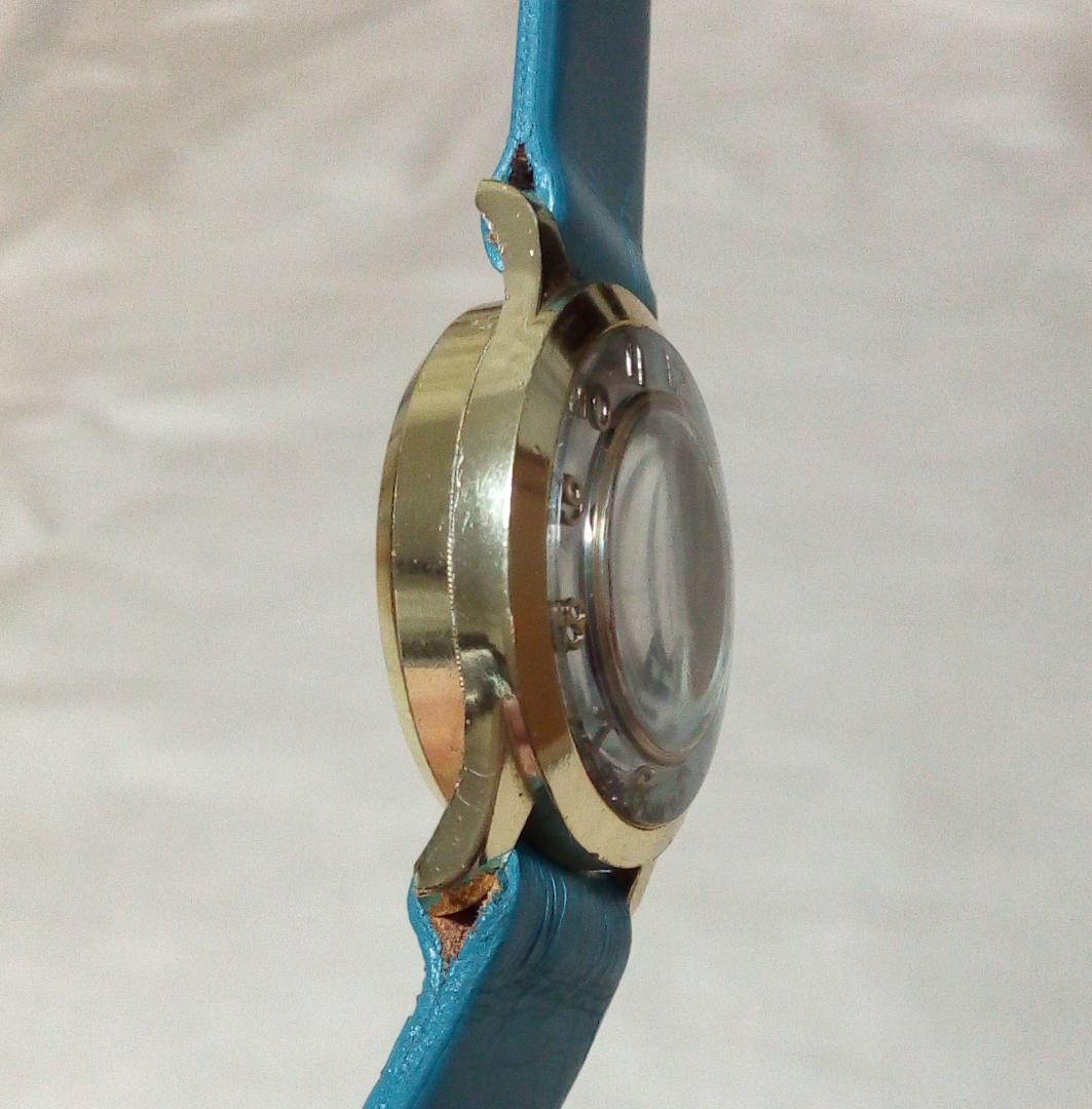 希少・美品】 1963年 スイス マテル製 バービー 手巻き式 腕時計