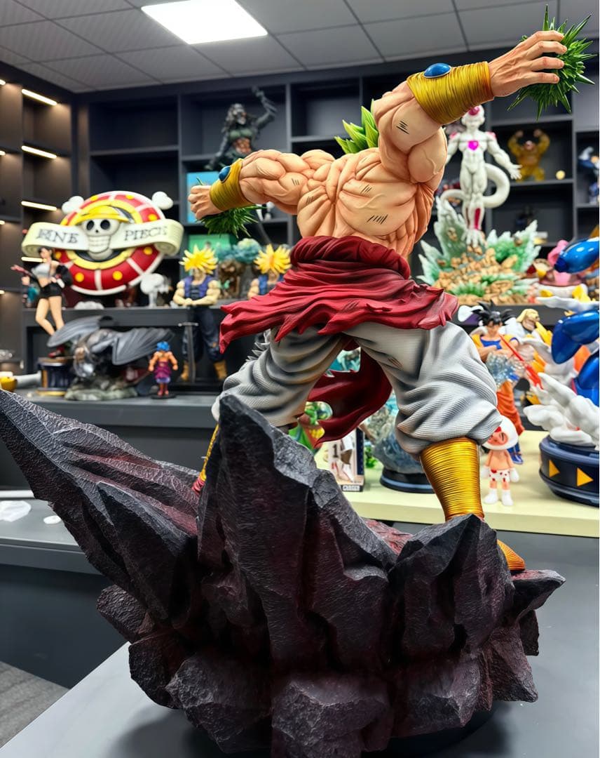 ドラゴンボール　ブロリーVS孫悟空 ベジータ　ガレージキッド　フィギュア　完成品