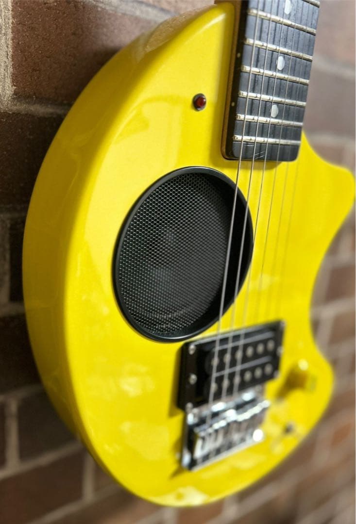 美品フェルナンデス ZO-3ギター イエロー、メトロノーム機能付きチューナー等