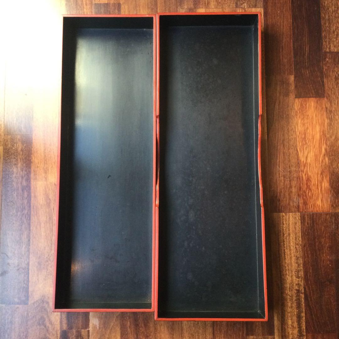 鎌倉彫の箱、菊彫刻施し