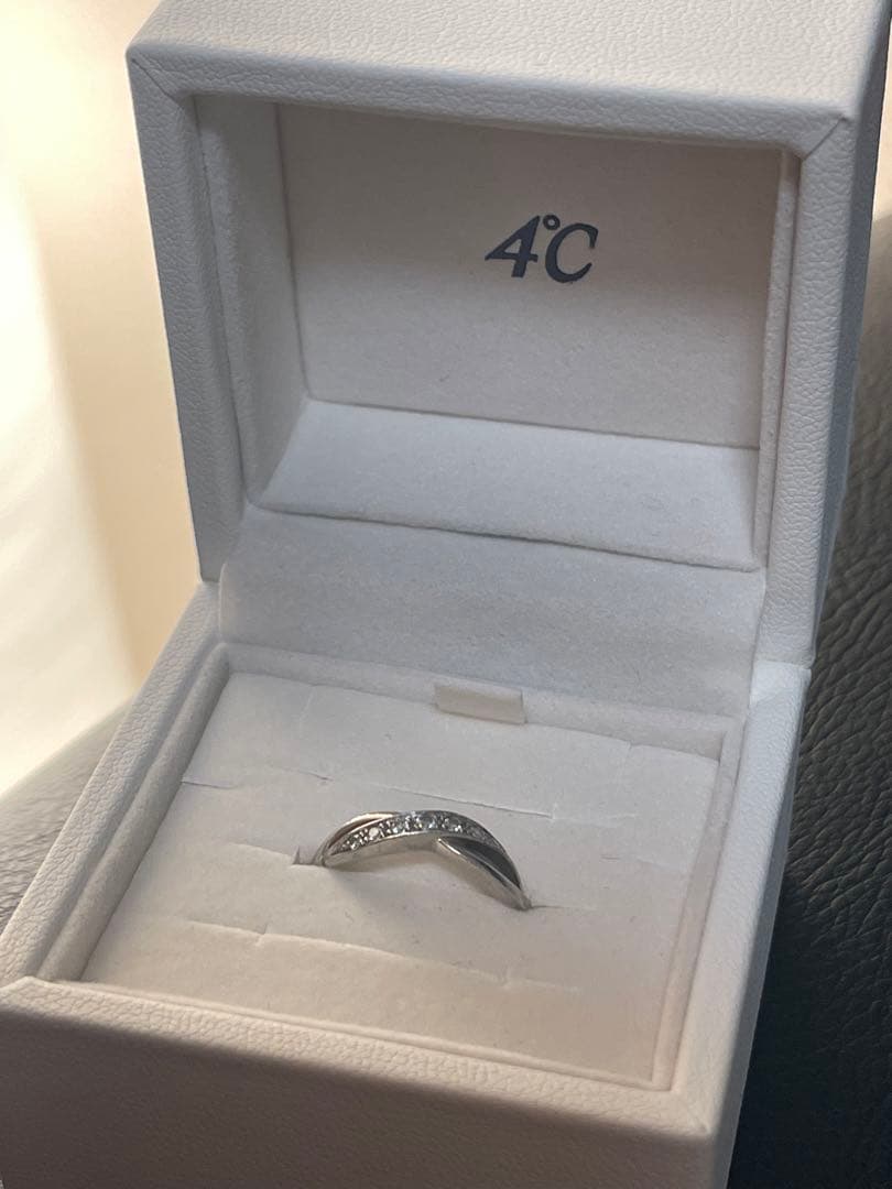 4℃ プラチナ リング