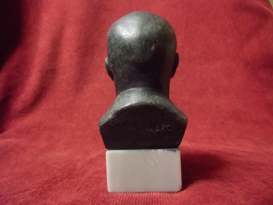 ★ＣＣＣＰ★ソビエト連邦/ソ連軍/ソビエト軍＊イングレーブ入レーニン胸像（実物）