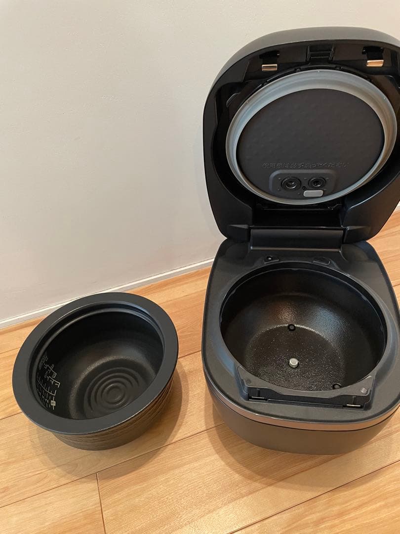 タイガー 土鍋圧力炊飯器 JPG -S100黒　45,000円→40,000円‼️