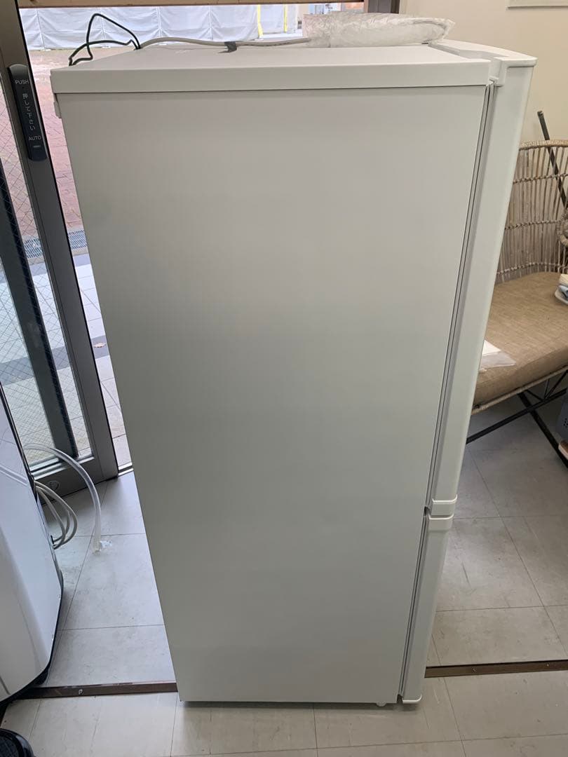 マクスゼン ２ドア冷蔵庫 2022年製 140L 大阪配送限定 美品