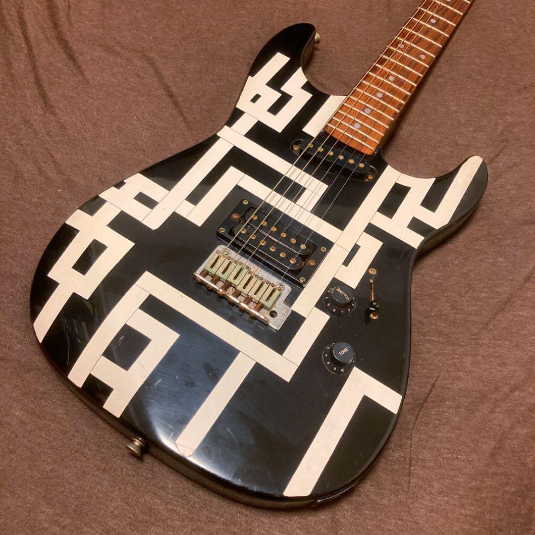 FERNANDES】Limited Edition 改造ストラト（布袋寅泰風） - メルカリ