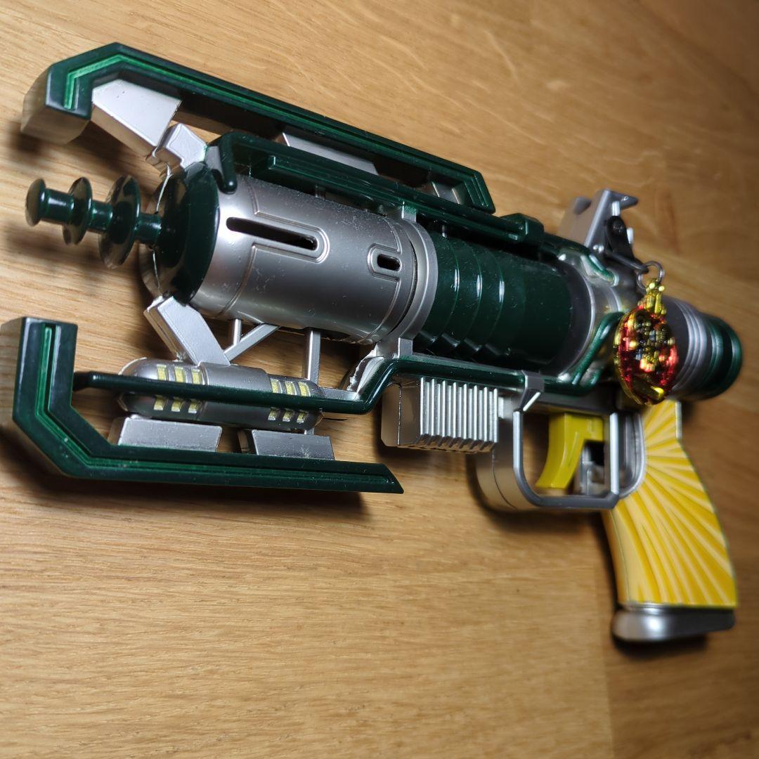 APEX LEGENDS ウィングマン サンバースト レプリカ スタンド付き