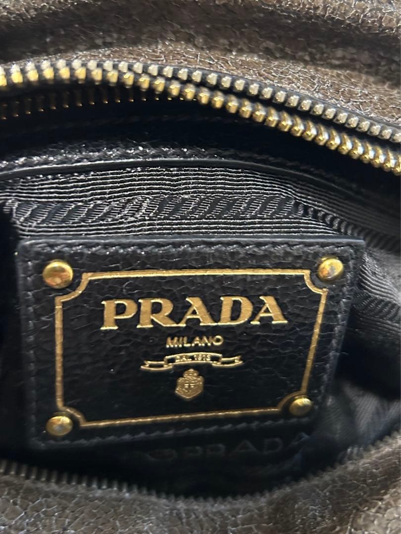 Hana⭐︎様　PRADA ダークブラウン ハンドバッグ スタッズ付