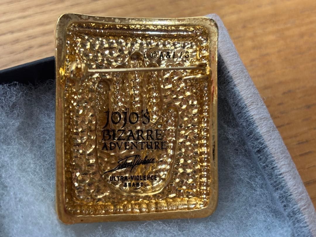 値下】ジョジョの奇妙な冒険ULTRA-VIOLENCEコラボブローチ空条承太郎
