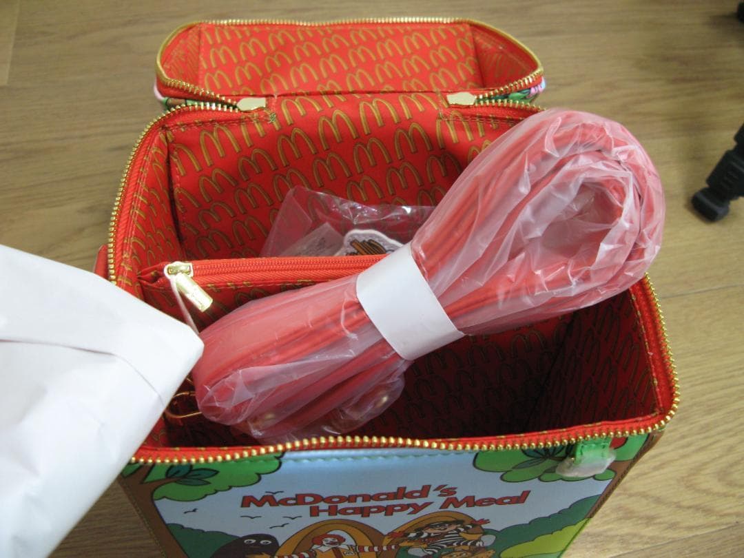日本未発売 マクドナルド ハッピーミール ショルダーバッグ クロス