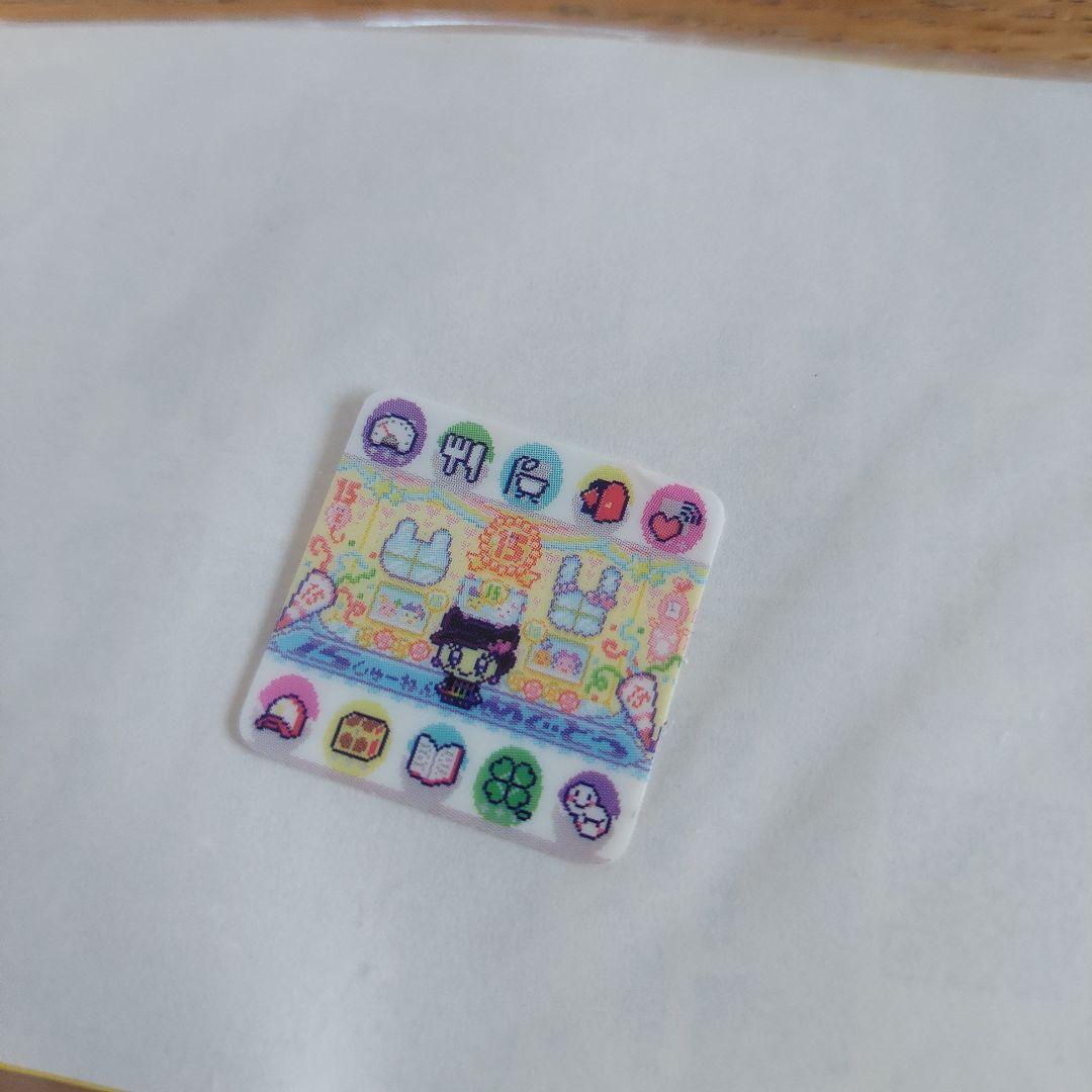 たまごっち15th Anniversary ver.　ロイヤルピンク