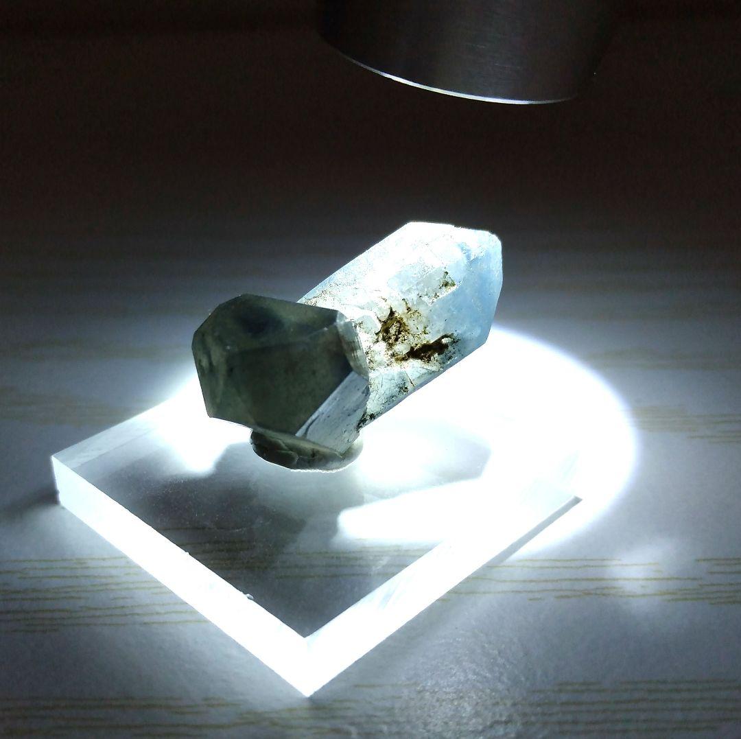 天然ブルークォーツ（青水晶） 希少鉱物標本 - メルカリ