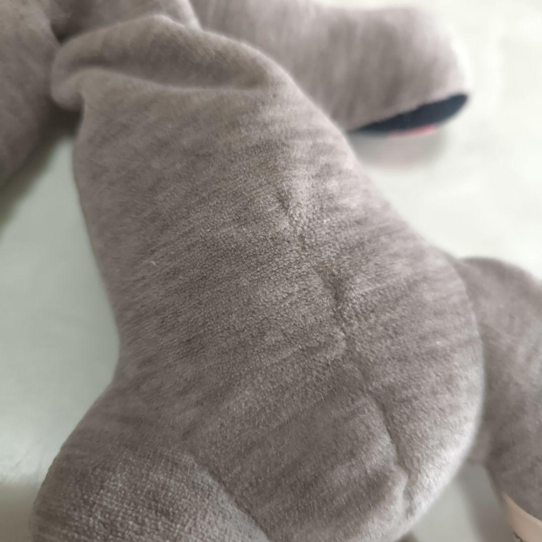 レア　ぬいぐるみ　モンスイユ　猫　ねこ　グレー　シャム猫　手にハートのワッペン