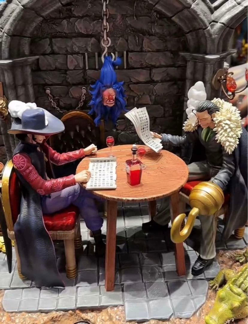 ワンピース ミホーク クロコダイル フィギュア ガレージキット