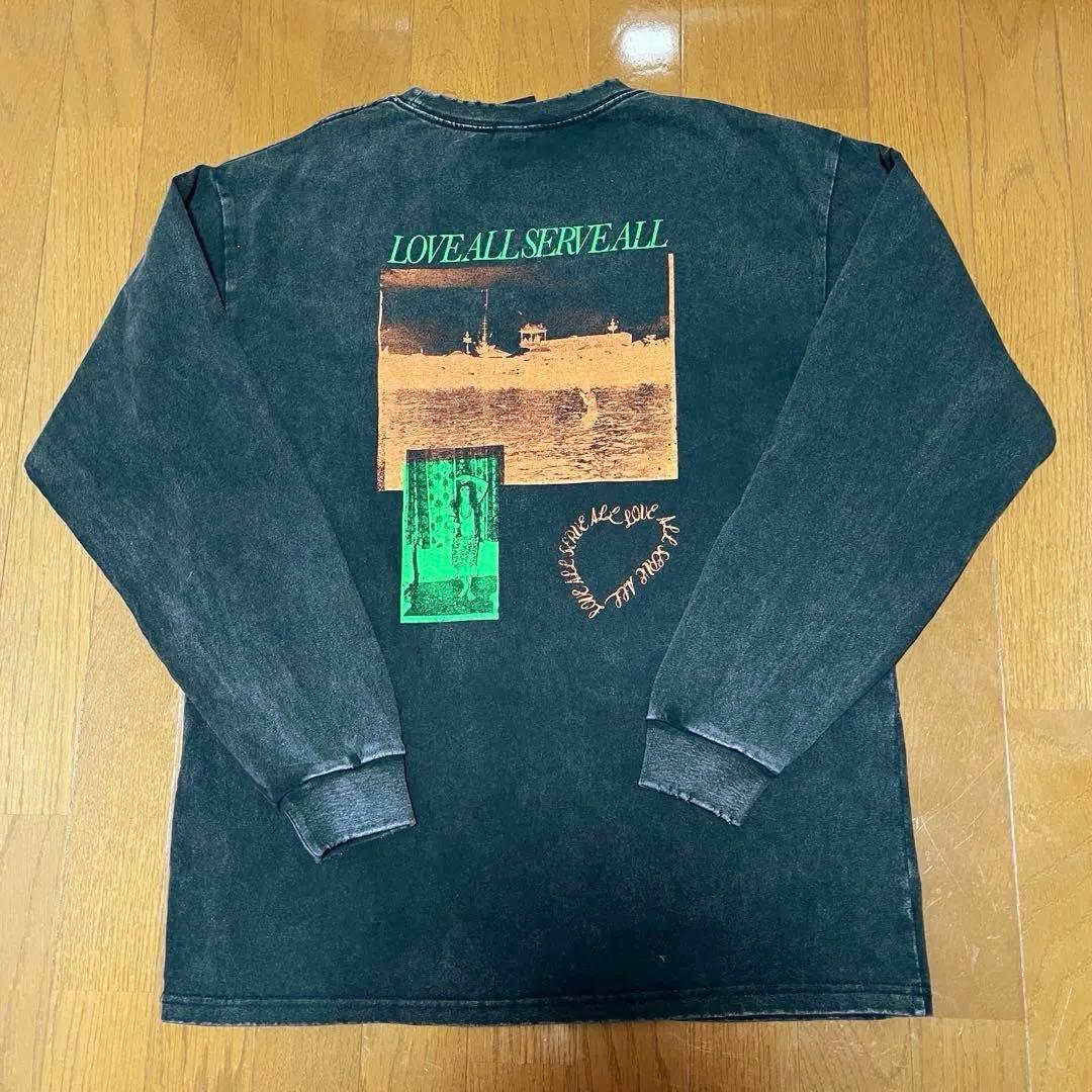 藤井風 ダメージロングTシャツ Mサイズ LOVE ALL SERVE ALL - メルカリ