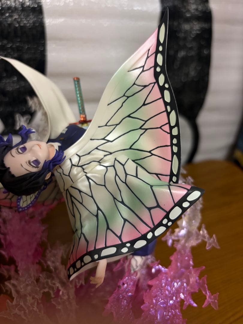 鬼滅の刃 胡蝶しのぶ　アニプレックス　1/8スケール　フィギュア　ANIPLEX