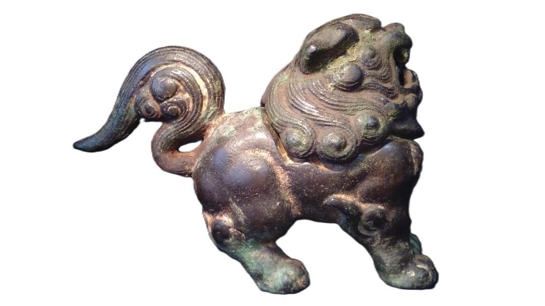 【 狛獅子香炉 】　鉄地真鍮鍍金　室町末～江戸初期