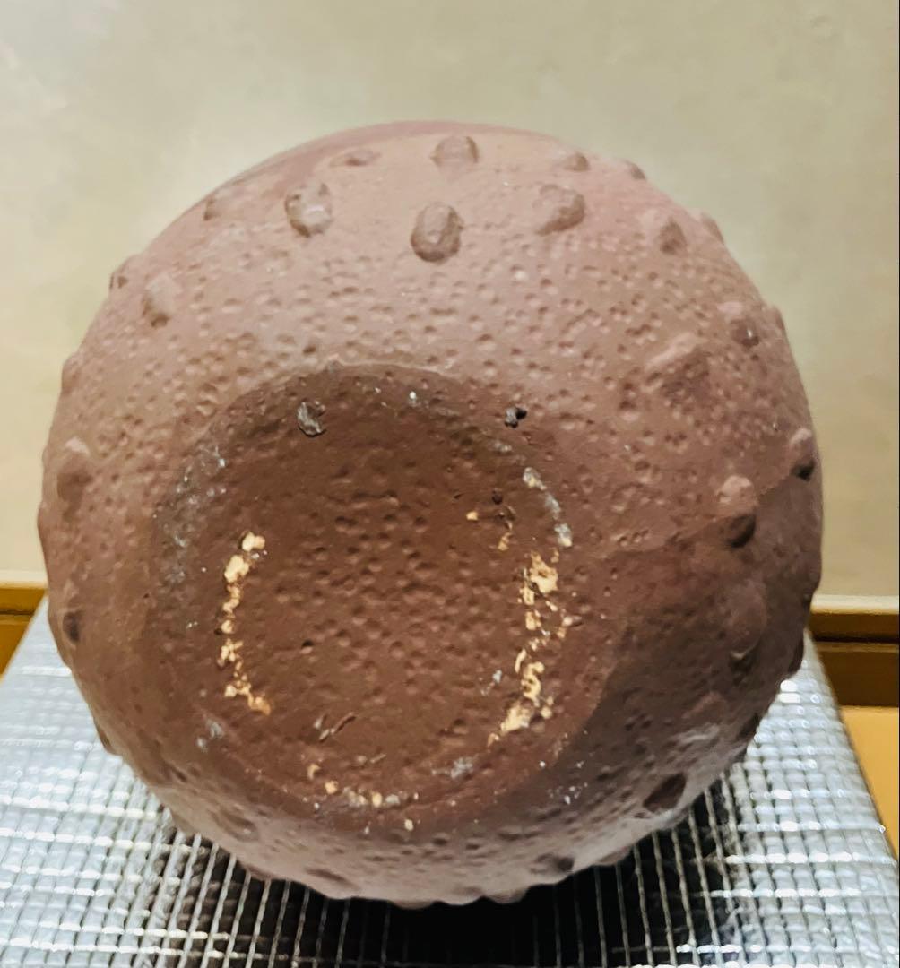 ペルー北海岸クピスニケ クントゥル・ワシ遺跡の墓に副葬されていた鐙形