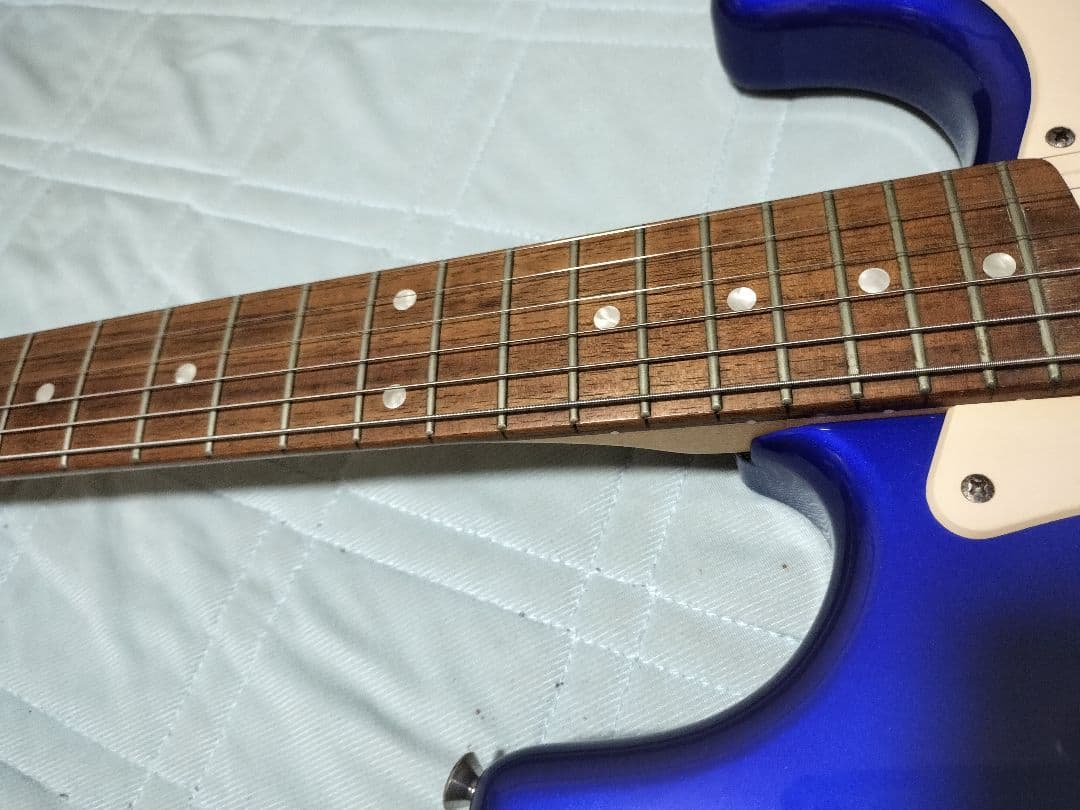 Squier スクワイヤー ストラトキャスター Affinity 青 ケース付