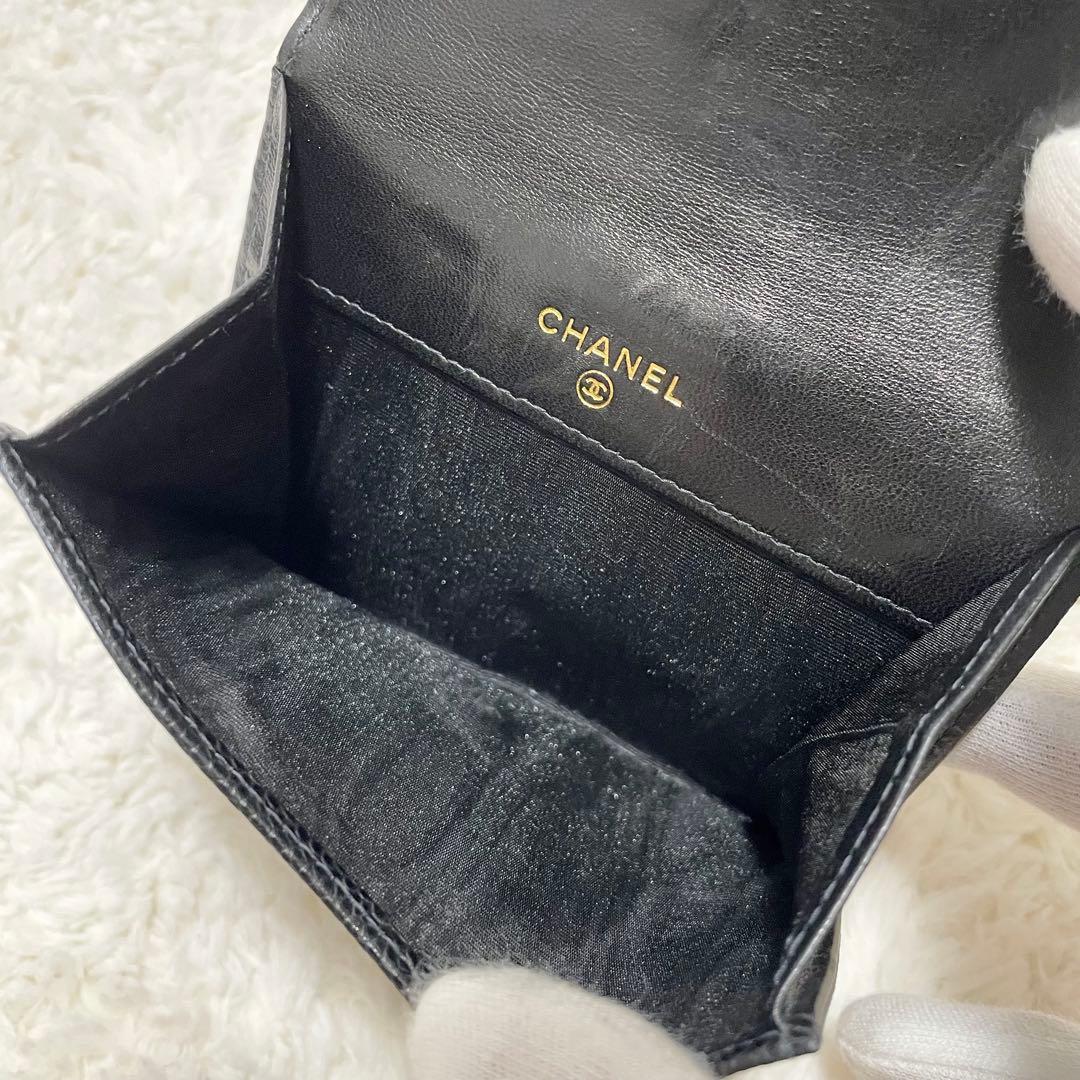 箱付き CHANEL シャネル ココマーク キャビアスキン コンパクトウォレット