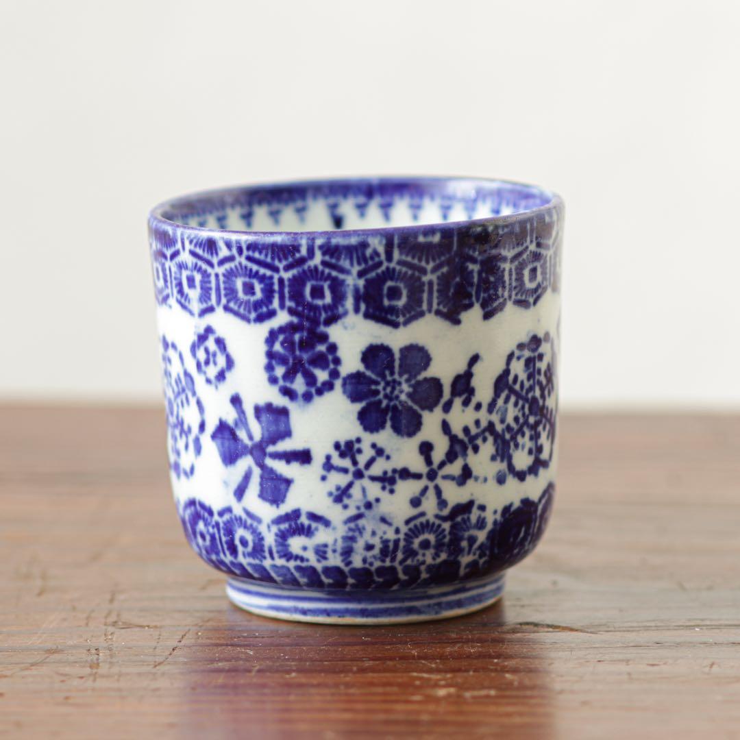 明治　大正　湯呑み　型紙摺　印判　雪輪　雪　結晶