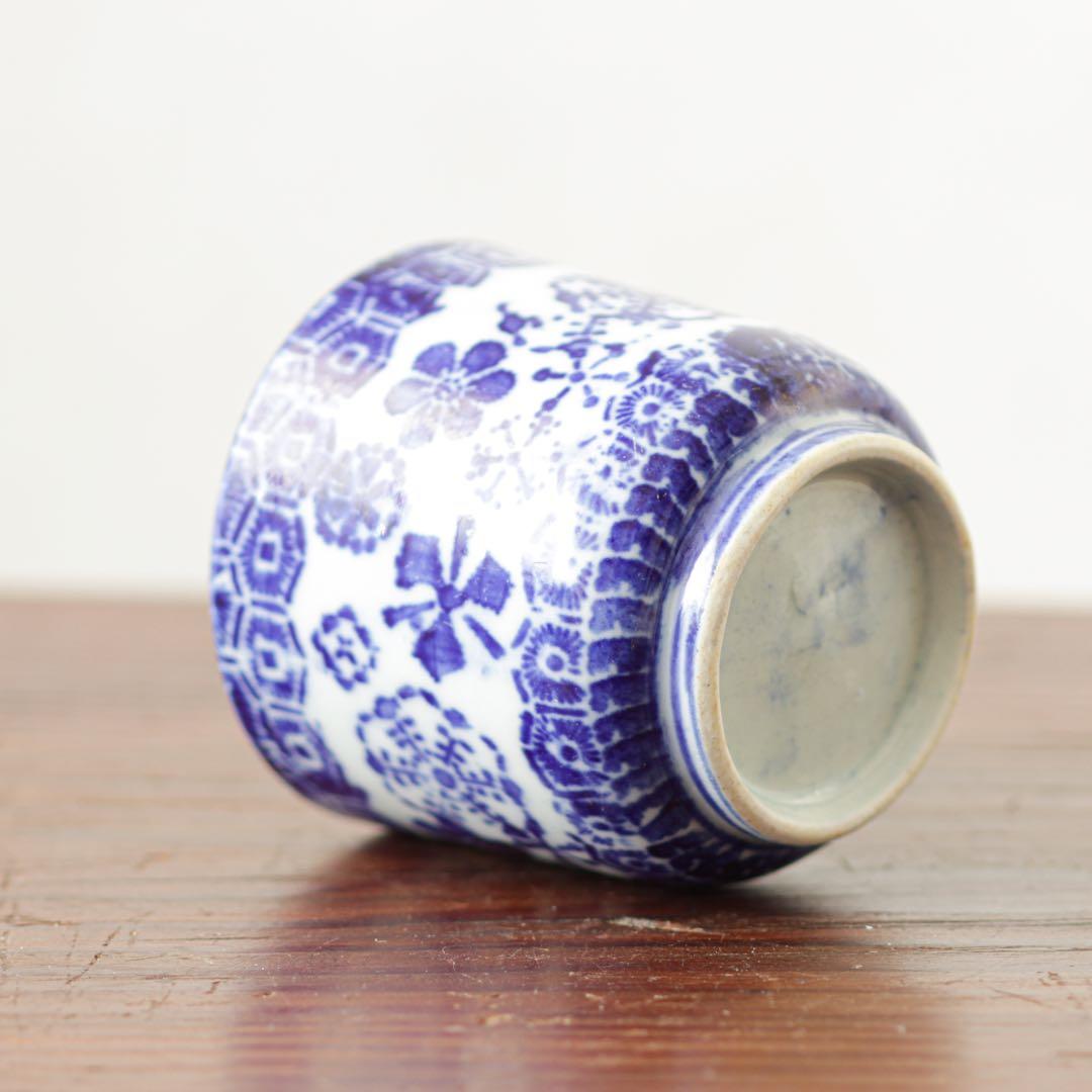 明治　大正　湯呑み　型紙摺　印判　雪輪　雪　結晶