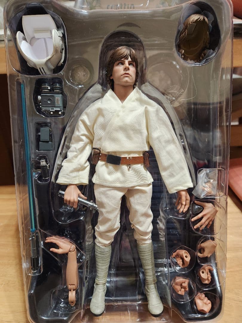 ホットトイズ　ルーク・スカイウォーカー　スターウォーズ　フィギュア