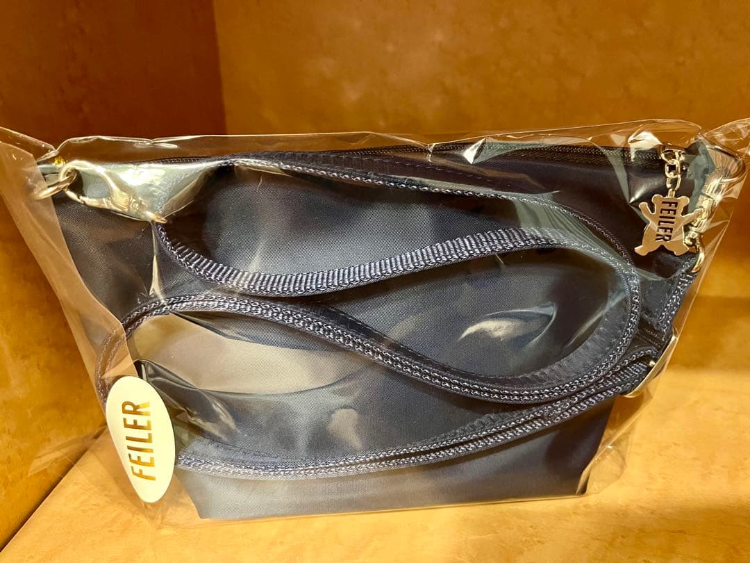 学校フェイラー　VERYコラボ　ミニショルダーバッグ　未使用品