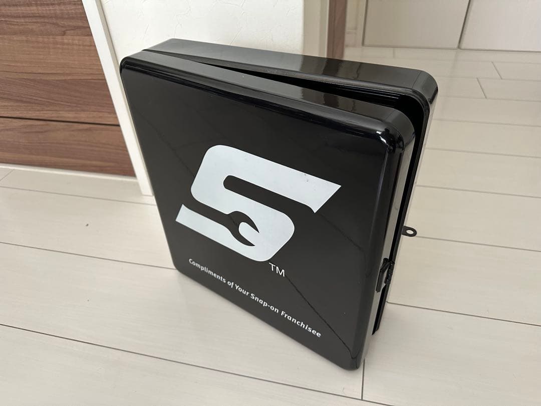 スナップオン　キーボックス スナップオン 工具箱 の キーシリンダー 取り外し方 ロックユニット