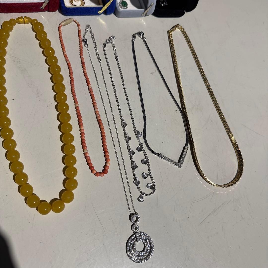 ★ アクセサリー　まとめ売り　遺品整理　生前整理 ネックレス　ブローチ　など